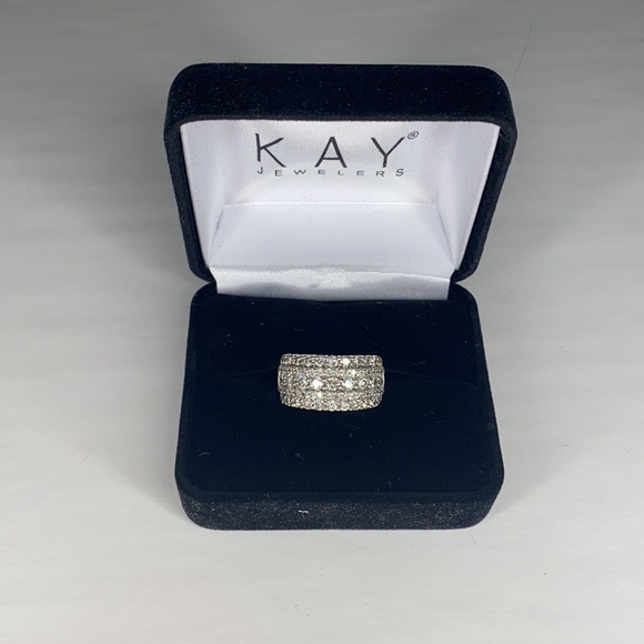 Kay Jewelers 2ct diamond ring - Picture 6 of 7